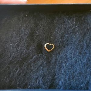 Vintage Tiny Gold Tone Heart Charm